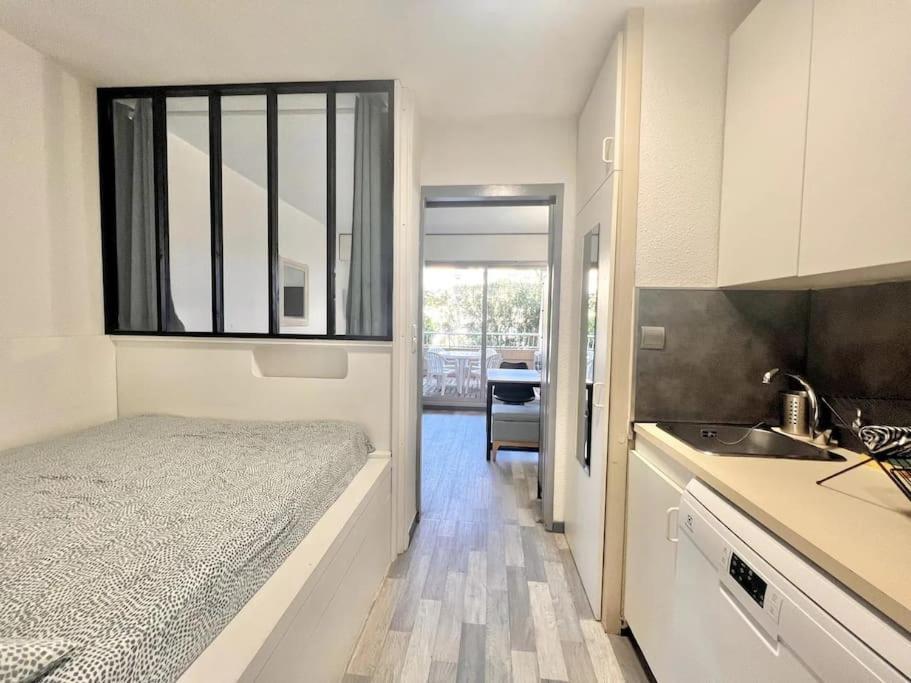 Appartement Port De Hyeres 4 Personnes Buitenkant foto