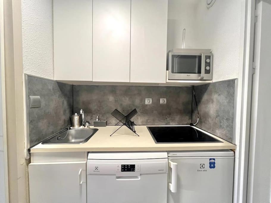 Appartement Port De Hyeres 4 Personnes Buitenkant foto
