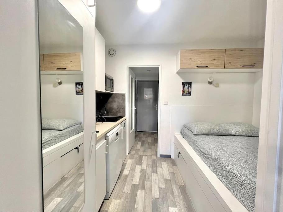 Appartement Port De Hyeres 4 Personnes Buitenkant foto